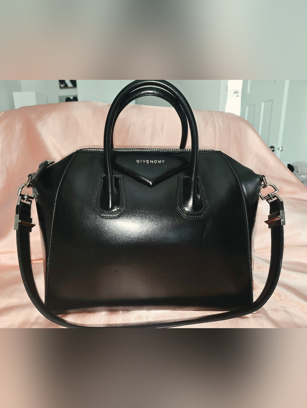 Givenchy Medium Antigona Black Smooth Leather Silver Hardware Authentic